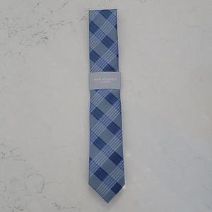 NWT Van Heusen Neck Tie, Chrome Collection